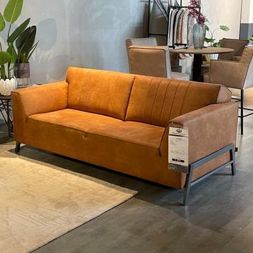 2.5 Zits Bank Zembla Henders en Hazel beschikbaar voor biedingen