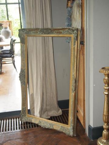 Grote Houten oude lijst beschikbaar voor biedingen