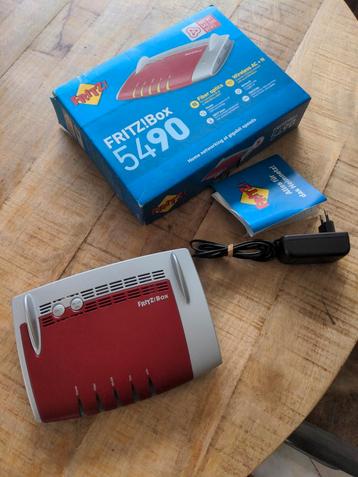 FRITZ!Box 5490 Router - Gigabit Snelheid beschikbaar voor biedingen