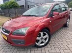 Ford Focus Wagon 2.0-16V Rally Edition Airco Cruise Trekhaak, 65 €/maand, Gebruikt, Handgeschakeld, 1259 kg