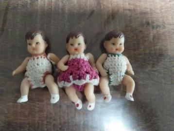 3 nostalgische poppenhuis popjes / 7 cm hoog beschikbaar voor biedingen