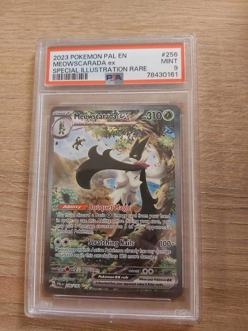 Meowscarada illu rare #256 paldea evolved psa9, Hobby en Vrije tijd, Verzamelkaartspellen | Pokémon, Zo goed als nieuw, Ophalen of Verzenden