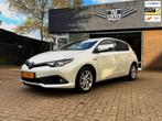 Toyota Auris 1.8 Hybrid Energy Plus_Parel_Camera_Navi_Bots s, Auto's, Toyota, 65 €/maand, 28 km/l, Gebruikt, Euro 6