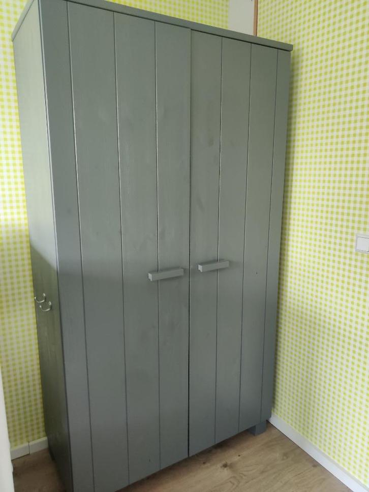 Woood Dennis kledingkast staalgrijs, Huis en Inrichting, Kasten | Kledingkasten, Zo goed als nieuw, 200 cm of meer, 100 tot 150 cm