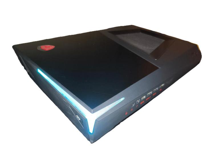 MSI Trident 3 - Console formaat desktop PC, Computers en Software, Desktop Pc's, Gebruikt, 3 tot 4 Ghz, HDD, SSD, 16 GB, Met videokaart
