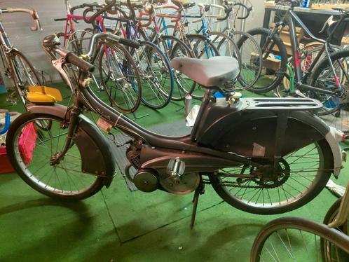 Mobylette eeg, Fietsen en Brommers, Brommers | Oldtimers, Overige merken, Ophalen