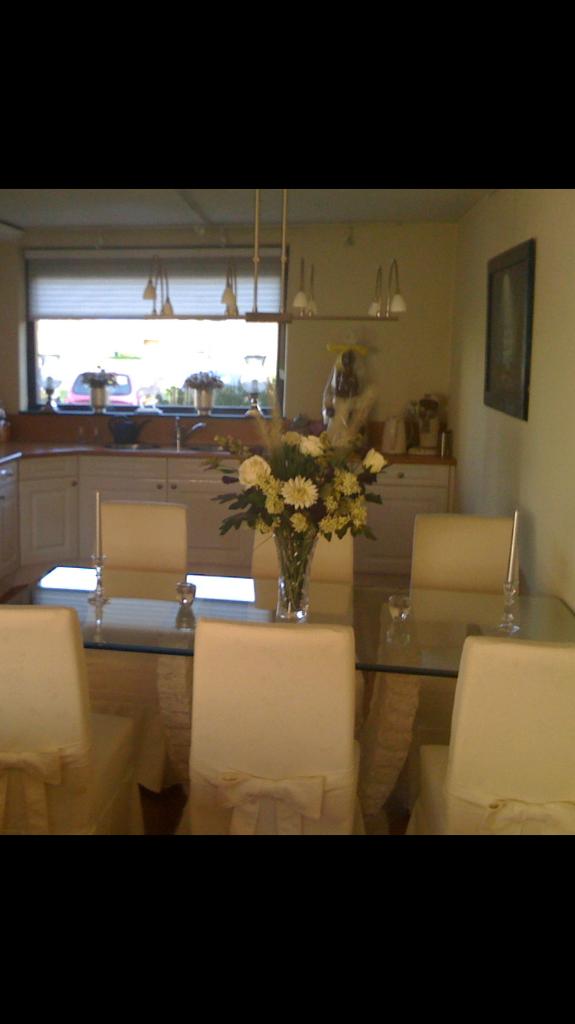 Eettafel stoelen, Ophalen, Wit, Zo goed als nieuw, Stof