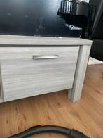 televisi kast, Ophalen, Gebruikt, Is zwaar televisi kast