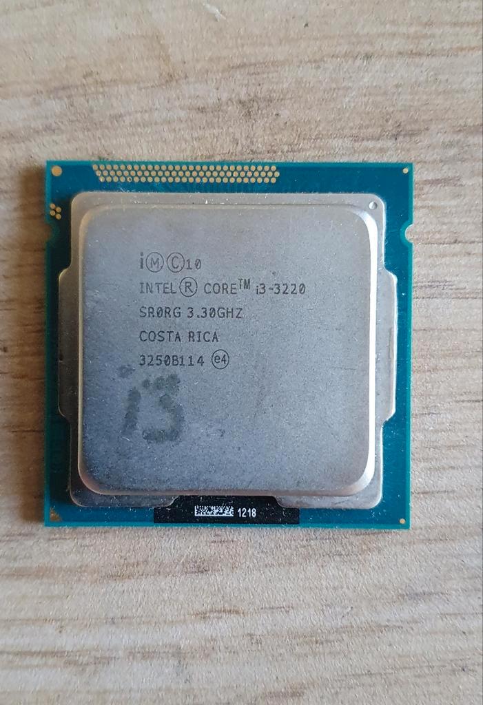 Intel Core i3-3220 CPU - 3.30GHz - LGA 1155, Computers en Software, Processors, Gebruikt, 2-core, 3 tot 4 Ghz, Ophalen of Verzenden