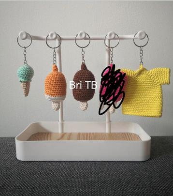 Gehaakte sleutelhanger/tashanger, 9 verschillende, cadeautje beschikbaar voor biedingen