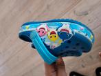 Crocs baby shark 23/24, Verzenden, Zo goed als nieuw, Jongen of Meisje, Overige typen