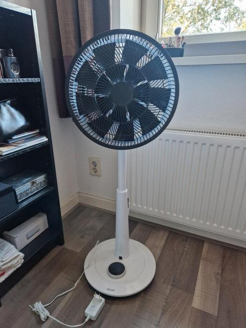 Duux Whisper, Witgoed en Apparatuur, Ventilatoren, Zo goed als nieuw, Statiefventilator, Ventilator met afstandsbediening, Ophalen