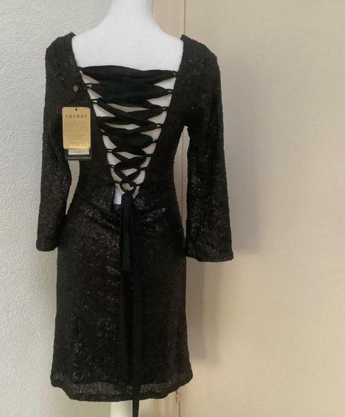 Nieuw Glamorous pailletten jurkje 38. Met spectaculaire rug, Kleding | Dames, Jurken, Nieuw, Ophalen of Verzenden