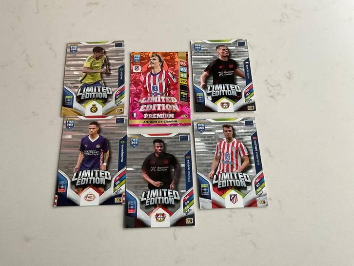 Limited Edition FIFA 365 Kaarten - 6 stuks, Verzamelen, Sportartikelen en Voetbal, Zo goed als nieuw, Spelerskaart, Overige sporten