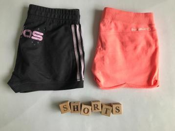 2 Shorts - maat M - Miss America - Adidas maat: M/40  beschikbaar voor biedingen
