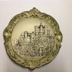 2 prachtige antieke terracotta borden Sprookjeskastelen, Ophalen of Verzenden