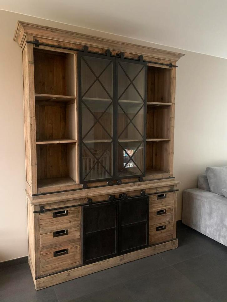 Vitrinekast Lyon van de Pagter interieurs, Huis en Inrichting, Kasten | Buffetkasten, Zo goed als nieuw, 200 cm of meer, 150 tot 200 cm