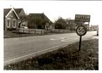 Straat in Rottum, gemeente Haskerland, Ophalen of Verzenden, 1920 tot 1940, Ongelopen, Friesland
