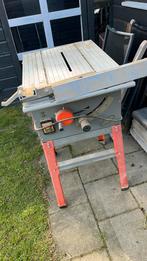 Zaagtafel, Ophalen