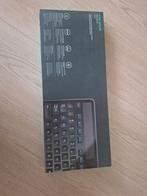 Logitech K750 Solar - Nieuw in doos - Frans, Computers en Software, Nieuw, Ophalen of Verzenden, Draadloos, Qwerty