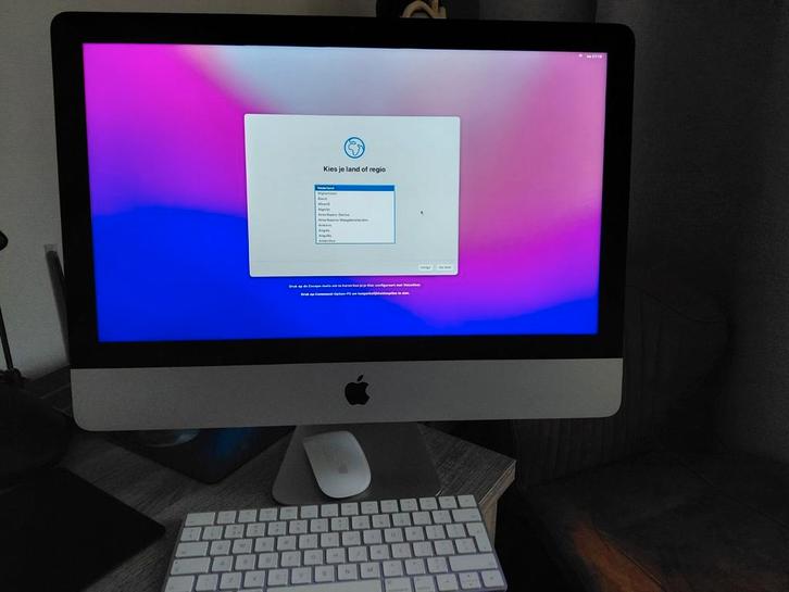 Apple iMac 21,5inch late 2015 OS monterey, Computers en Software, Apple Desktops, Zo goed als nieuw, iMac, 2 tot 3 Ghz, Ophalen