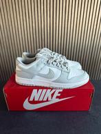 Nike Dunk Low Grey Fog Maat 42 Nieuw!, --, Zwart, Nike, Nieuw