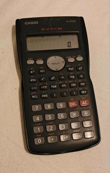 Casio FX 82MS rekenmachine beschikbaar voor biedingen