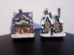 2 kersthuizen,steen met kleur verandering  12 x 15 cm, Diversen, Kerst, Ophalen