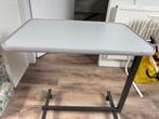 Superhandig bijzet tafeltje., Huis en Inrichting, Tafels | Bijzettafels, Minder dan 55 cm, Metaal of Aluminium, Ophalen of Verzenden