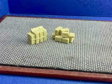 Resin US Army Machine Gun Ammo & oil cans set	1/35 *24 beschikbaar voor biedingen