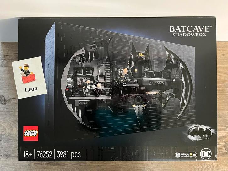 Lego Batman 76252 Batcave– shadowbox Nieuw in gesealde doos, Kinderen en Baby's, Speelgoed | Duplo en Lego, Nieuw, Lego, Complete set