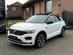 Volkswagen T-Roc 1.5 TSI Sport R Line Camera|Pano|, Stof, Zwart, 4 cilinders, 150 pk