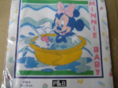NIEUW, Compleet Borduurpakketje Minnie Baby. Verkoop ook DMC, Hobby en Vrije tijd, Borduren en Borduurmachines, Nieuw, Borduurpakket