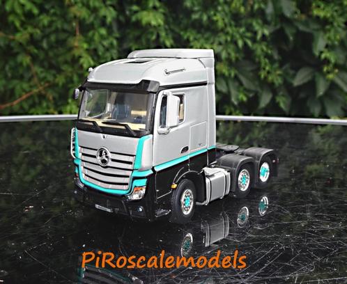 Mercedes Benz Actros  Silver Edition, Hobby en Vrije tijd, Modelauto's | 1:50, Zo goed als nieuw, Bus of Vrachtwagen, Overige merken