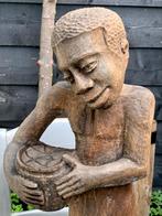 Houten beeld, Ophalen