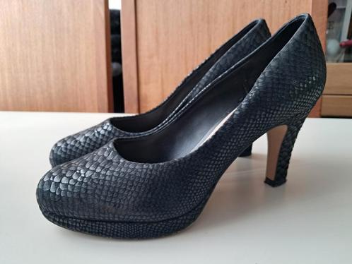 Mooie zwarte leren plateau Pumps van CLARKS Maat 38, Kleding | Dames, Schoenen, Zo goed als nieuw, Pumps, Zwart, Ophalen of Verzenden