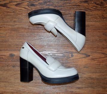 Fred de la Bretoniere Pump nappa leather offwhite - maat 37 beschikbaar voor biedingen