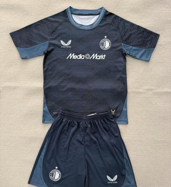 Feyenoord Uittenue 2025/2026 in alle maten!, Sport en Fitness, Voetbal, Nieuw, Shirt, Maat XS of kleiner, Ophalen of Verzenden