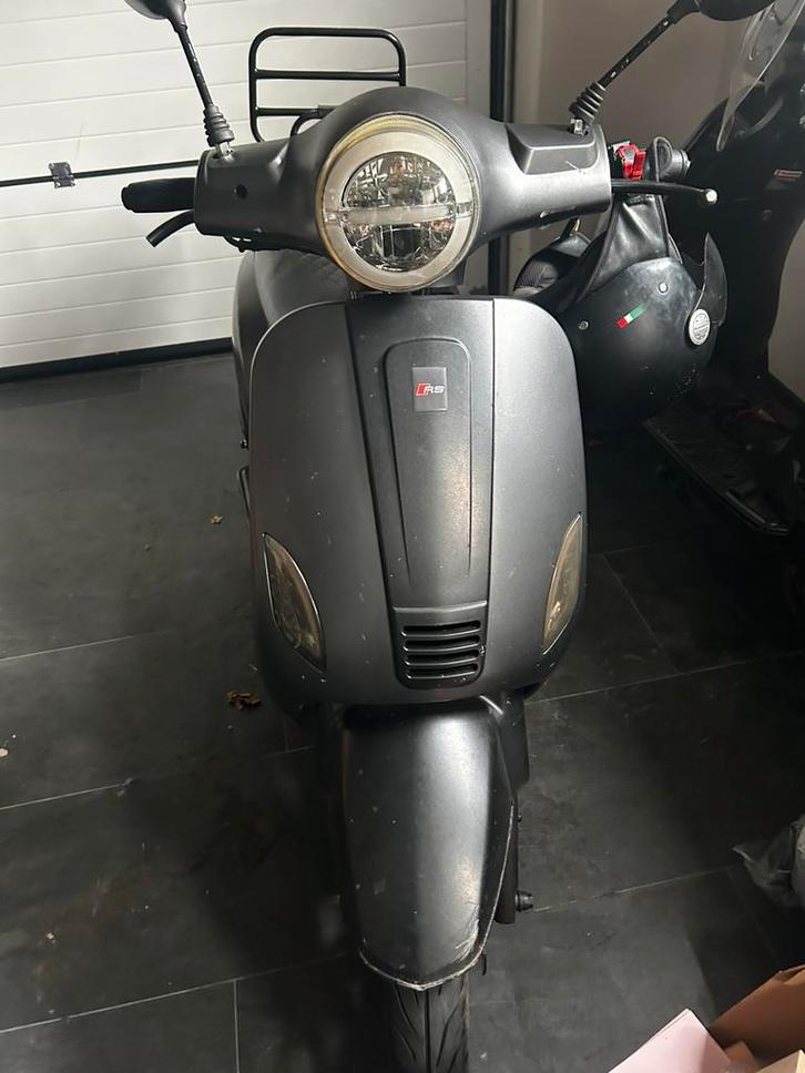 GTS Toscana Scooter 2020, Fietsen en Brommers, Snorfietsen en Snorscooters, Gebruikt, Overige merken, Benzine, Ophalen of Verzenden