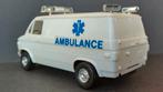 Chevrolet g20 Ambulance 1:32 Heller Pol, Ophalen of Verzenden, Zo goed als nieuw, Auto