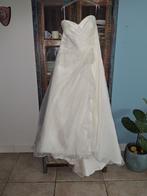 Trouwjurk maat 48-52 -, Ophalen, Gedragen, Wit, Trouwjurk