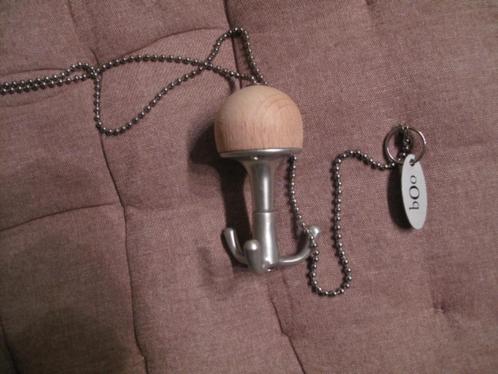 Design hanger. Kleding haak, ophang haakje, Huis en Inrichting, Woonaccessoires | Overige, Gebruikt, Verzenden