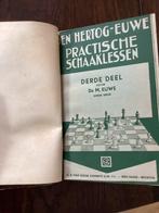 Schaakboek MAX EUWE met OPDRACHT 1942, Ophalen, Zo goed als nieuw