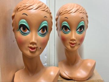 Vintage Twiggy Stijl Mannequin Hoofden beschikbaar voor biedingen