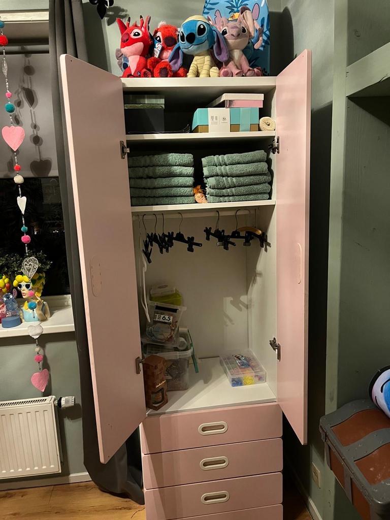 IKEA Meisjeskast - Leuke en praktische opbergruimte, Huis en Inrichting, Kasten | Kledingkasten, Ophalen, Kunststof, Gebruikt