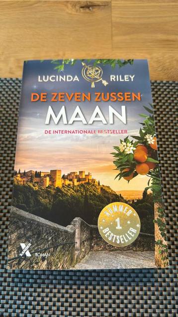 Lucinda Riley - Maan beschikbaar voor biedingen