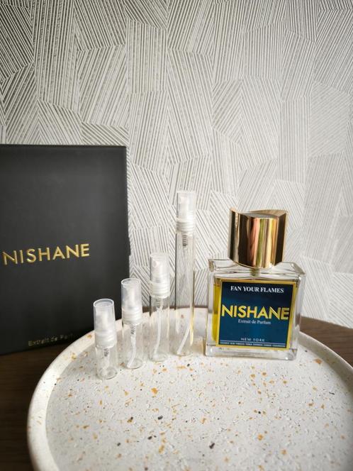 Nishane - Fan your Flames - (5ml) Sample/Decant, Sieraden, Tassen en Uiterlijk, Uiterlijk | Parfum, Zo goed als nieuw, Verzenden