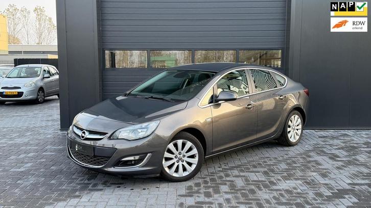 Opel Astra 1.4 Turbo Cosmo NAvi|Airco, Auto's, Opel, Bedrijf, Te koop, Astra, ABS, Airbags, Airconditioning, Bluetooth, Boordcomputer