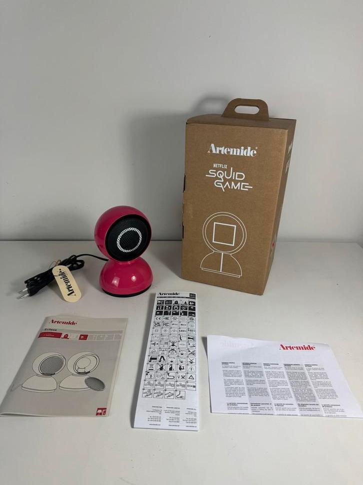 Artemide Eclisse Squid Game Editie - Nieuw in Doos!, Huis en Inrichting, Lampen | Tafellampen, Nieuw, Minder dan 50 cm, Metaal