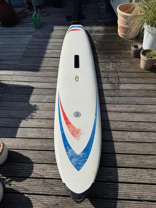 Surfplank epoxy van merk mistral, Watersport en Boten, Windsurfen, Gebruikt, Complete set, 300 cm of meer, Ophalen of Verzenden